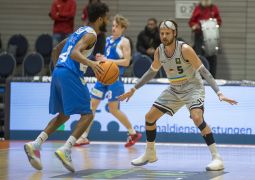 Jena Paderborn 23102021 00020